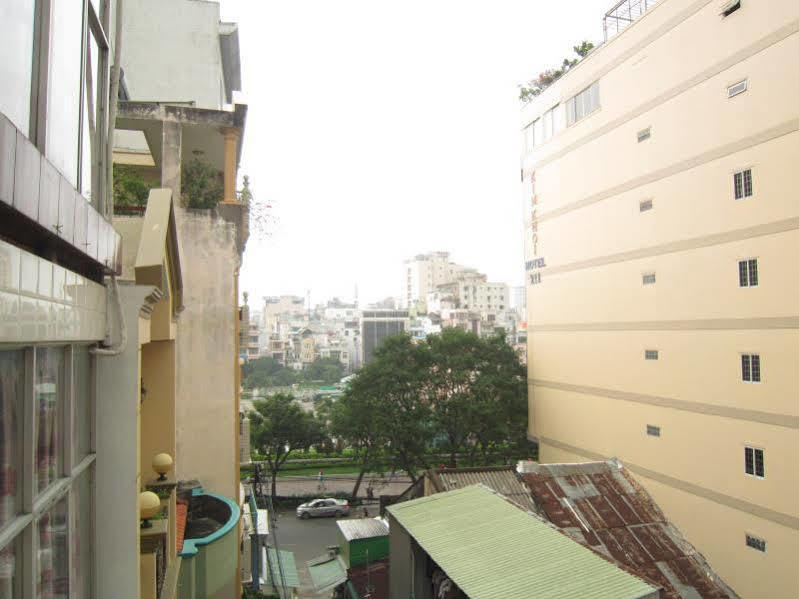 הו צ'י מין סיטי Bee Saigon Hotel מראה חיצוני תמונה